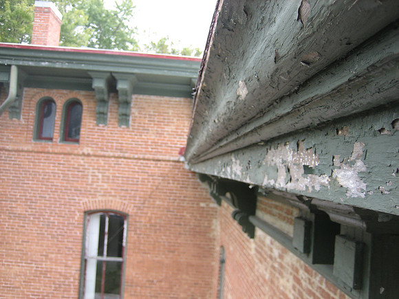 Fascia along north side